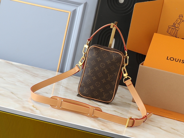 ルイヴィトンバッグ側面デザイン